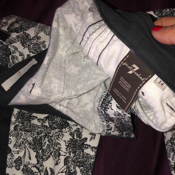 Pants - Picture 2 of 7